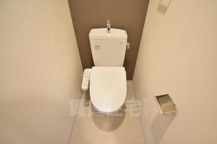 大阪府堺市西区浜寺石津町中1丁の賃貸マンションの内装