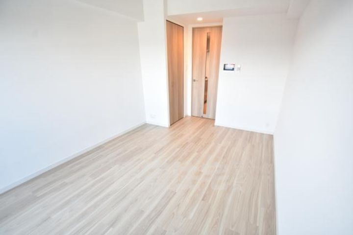 大阪府堺市西区浜寺石津町中1丁の賃貸マンションの居間