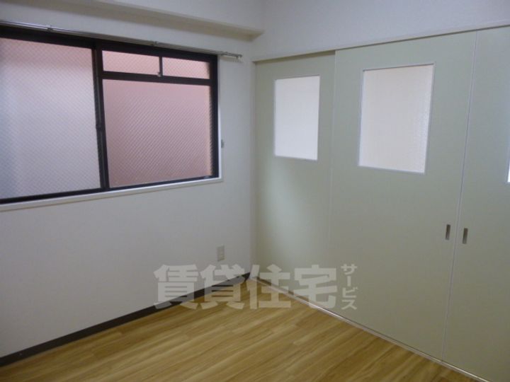 Riora塚本2の居間