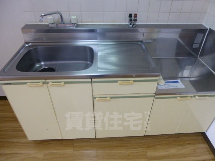 Riora塚本2のキッチン