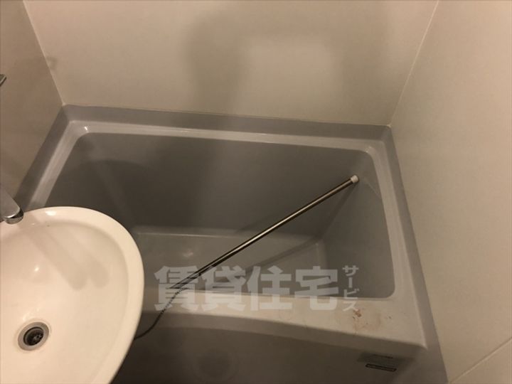 レオパレスKHMの風呂