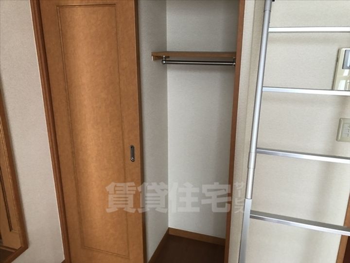 レオパレスKHMの内装