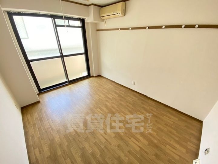 新大宮シティ・パル235の居間