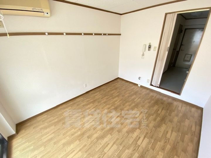 新大宮シティ・パル235の居間