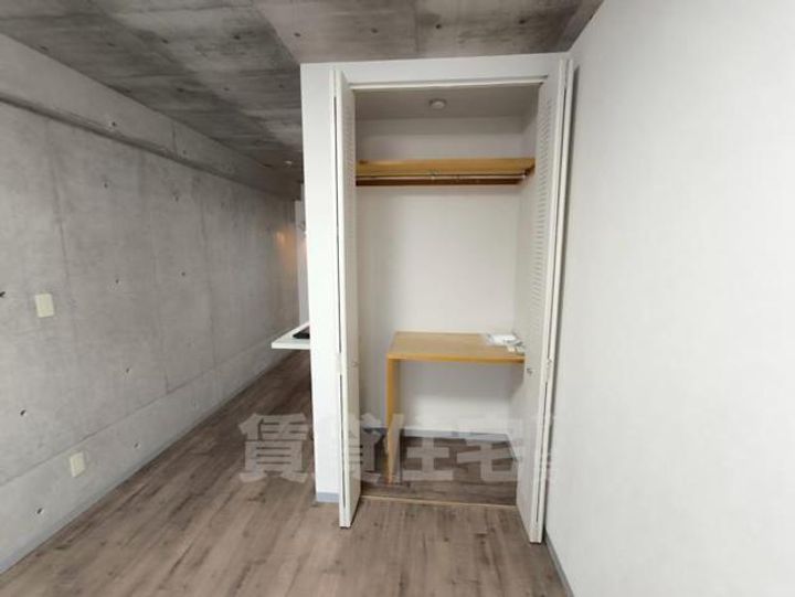 大阪府豊中市柴原町3丁目の賃貸マンションの内装