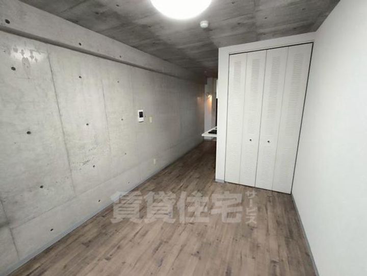 大阪府豊中市柴原町3丁目の賃貸マンションの寝室