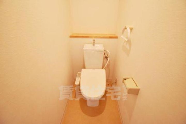 大阪府吹田市上山手町の賃貸マンションの内装