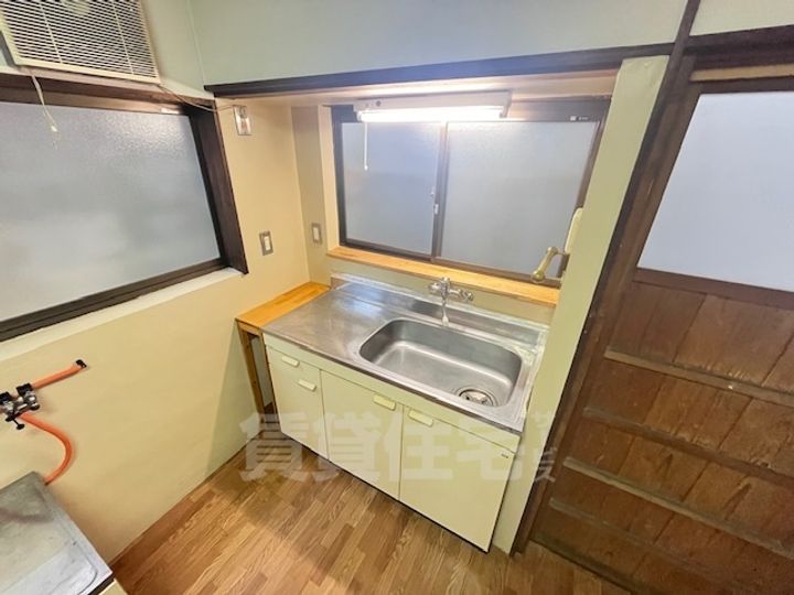 奈良県奈良市高畑町(一戸建)の賃貸物件のキッチン