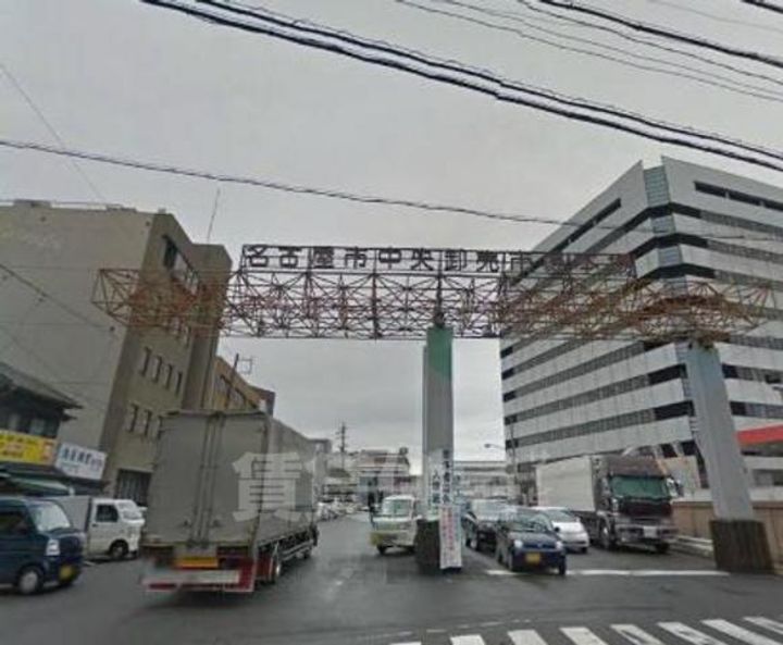 リバーストーム白鳥の周辺