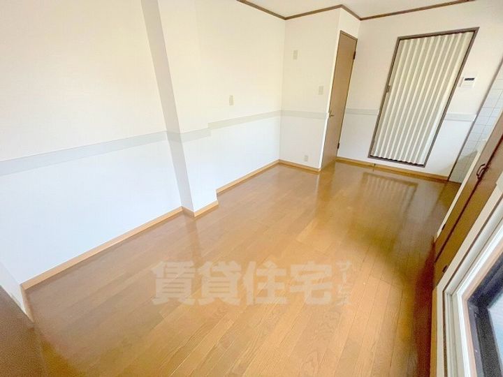 ハイツハピネスの居間