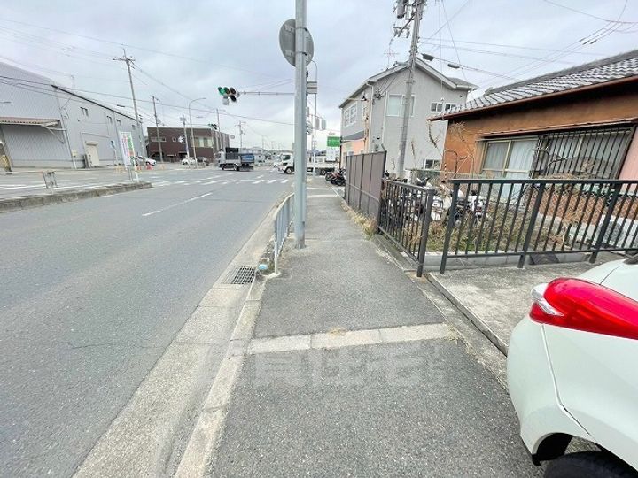大阪府富田林市西板持町6丁目(一戸建)の賃貸物件の周辺
