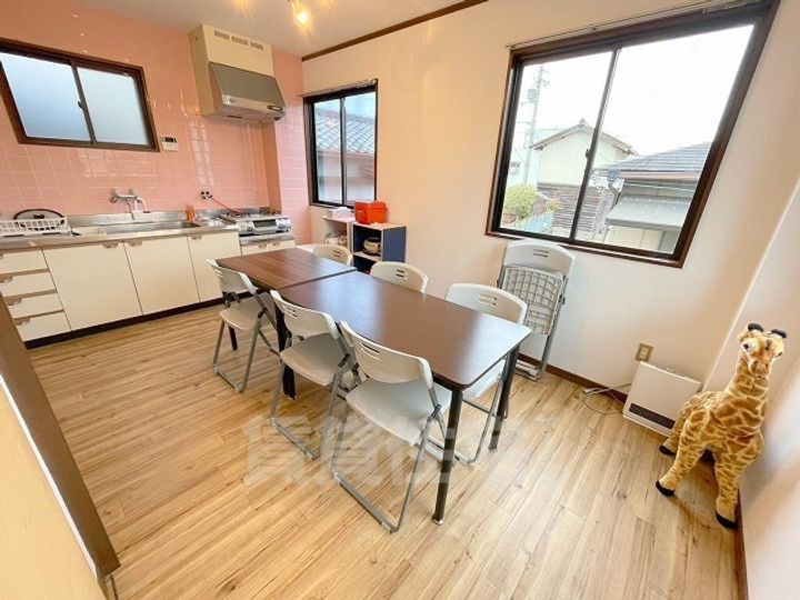 大阪府富田林市西板持町6丁目(一戸建)の賃貸物件の居間