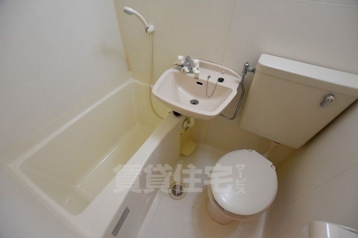 コンフォート本町203の風呂