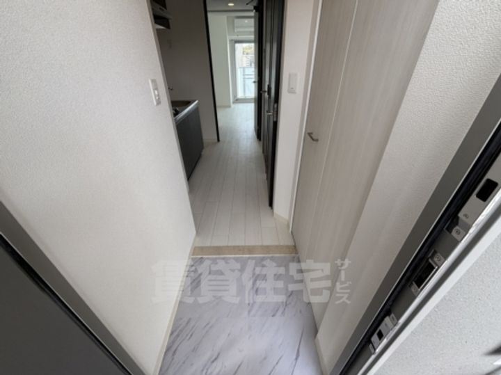 スワンズシティ神戸ウエストの玄関