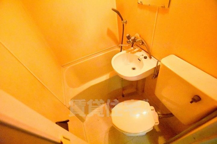 ロイヤルハイツまつい2の風呂