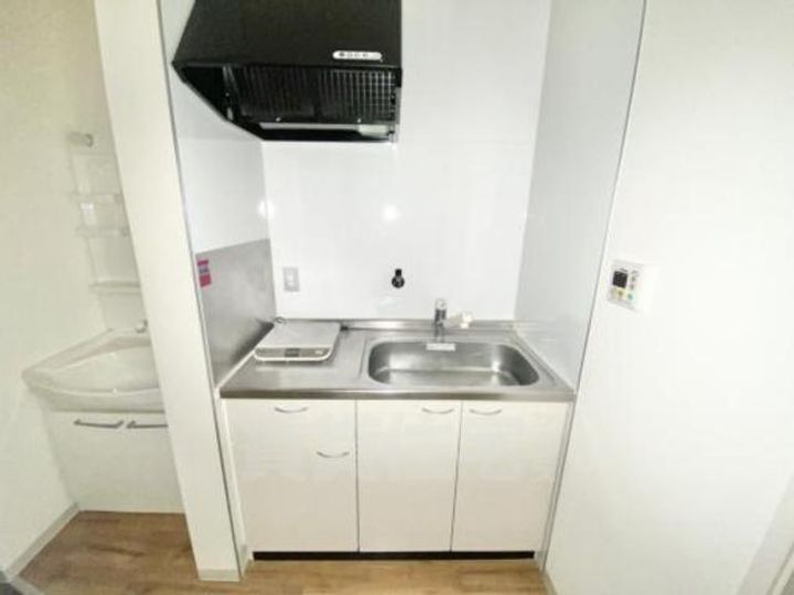 大阪府茨木市豊川2丁目の賃貸アパートのキッチン