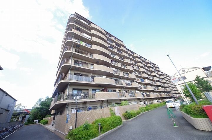 朝日プラザイーストスクエア812の外観