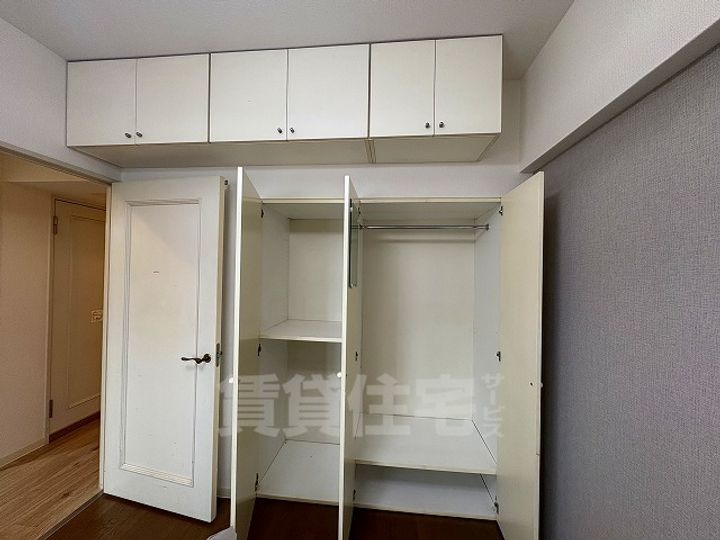 朝日プラザイーストスクエア812の内装