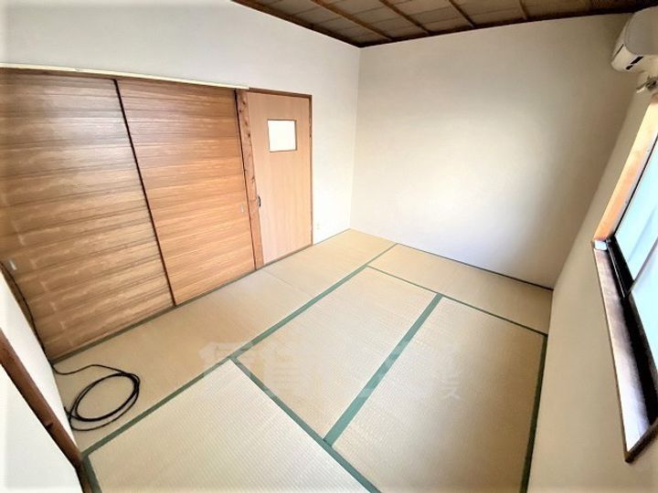 平和荘の内装