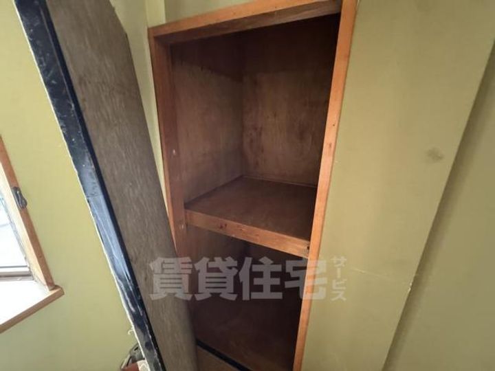 アール・アイ緑町の内装