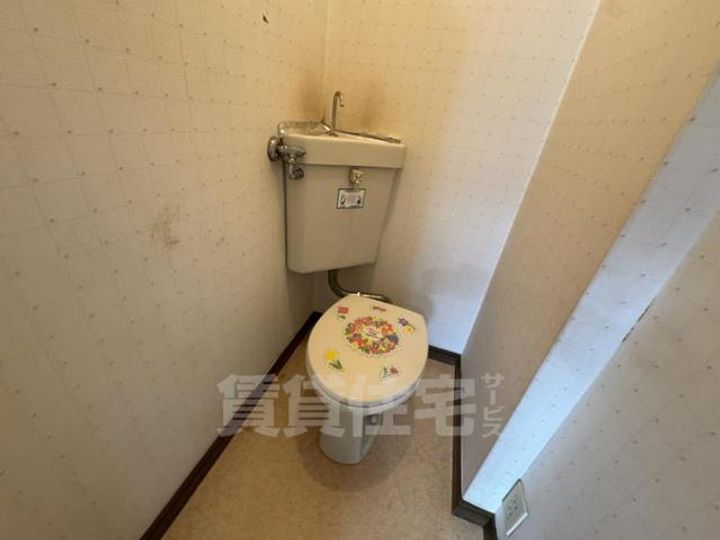 アール・アイ緑町の内装