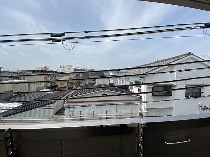 コートメゾンの周辺