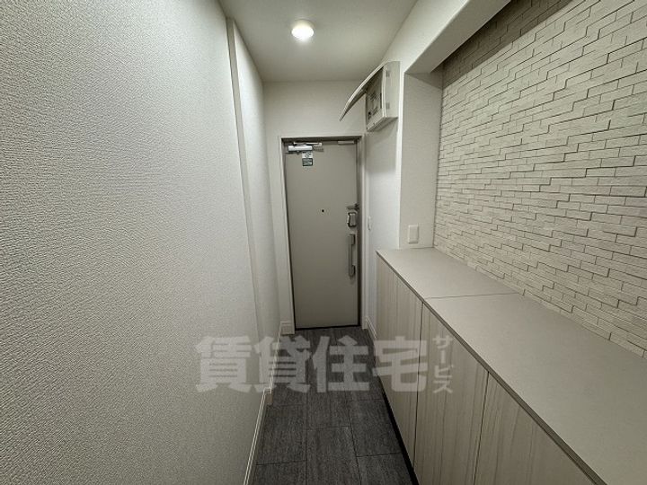 カリーノディモーラの玄関