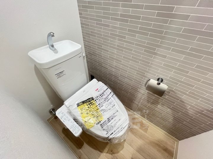 大阪府高石市千代田1丁目の賃貸アパートの内装