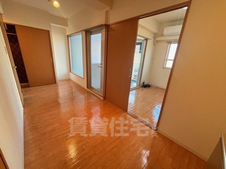 ハイネス・センターコートの居間