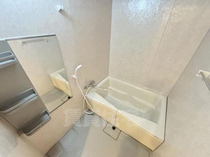 ハイネス・センターコートの風呂