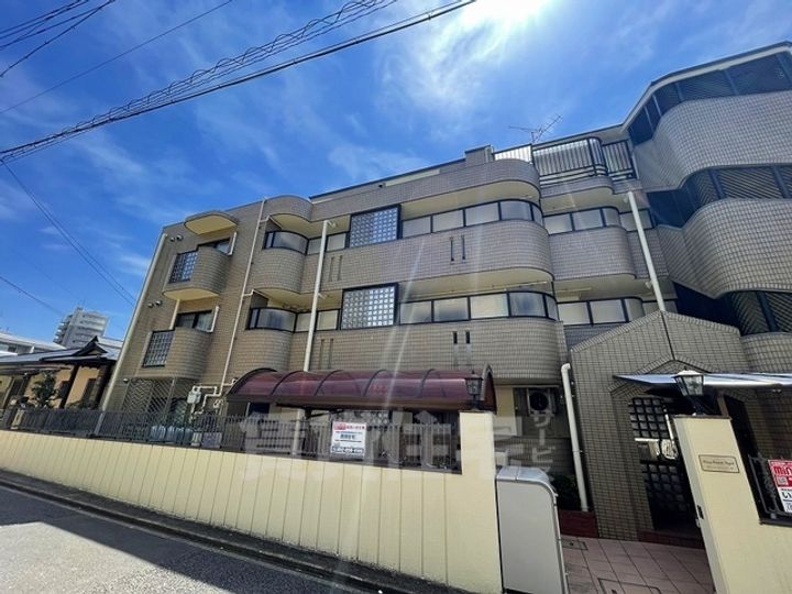 プロクシーフレンズ八事の外観