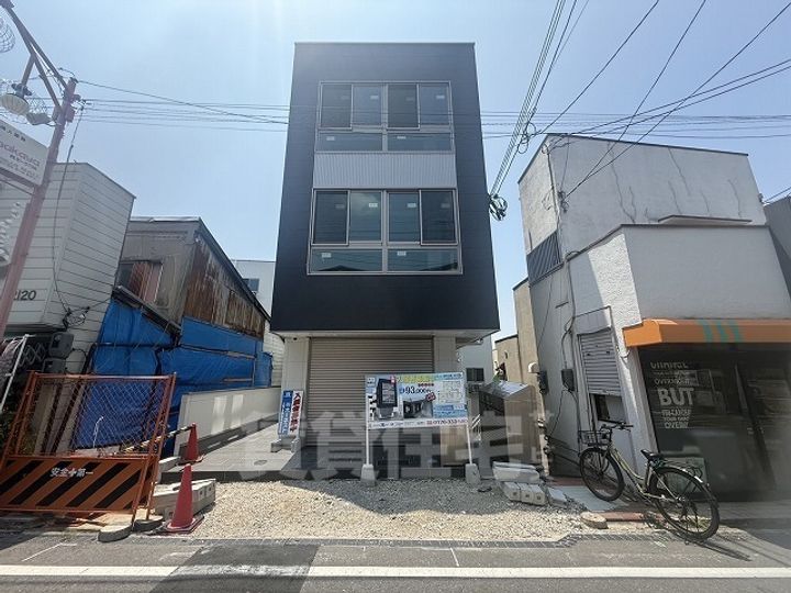 大阪府東大阪市神田町の賃貸マンションの外観