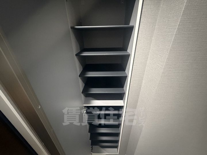 大阪府東大阪市神田町の賃貸マンションの内装