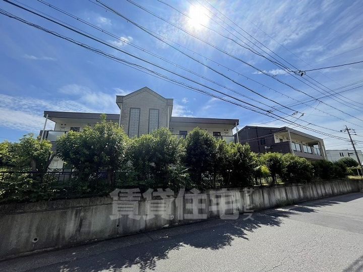 セレーノ西尾 A棟の外観