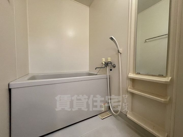 セレーノ西尾 A棟の風呂