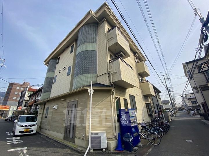 エンゼルハイツ桜町の外観