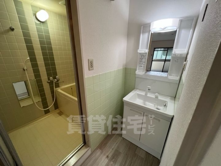 大阪府堺市東区日置荘北町2丁の賃貸マンションの内装