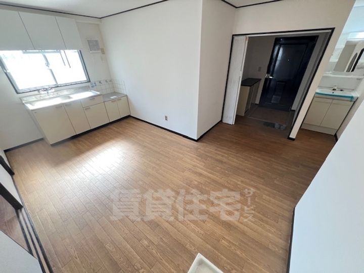 メゾンインペリアルの居間