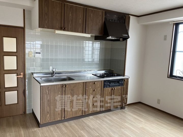 愛知県名古屋市瑞穂区妙音通3丁目の賃貸マンションのキッチン