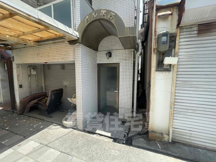 パル平野の玄関