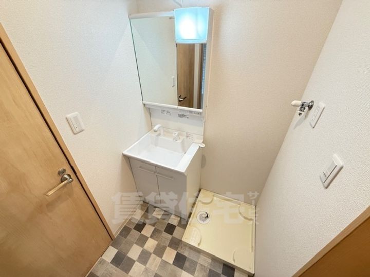 大阪府大阪狭山市池尻中1丁目の賃貸アパートの内装