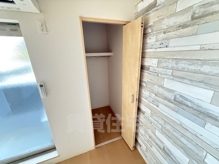 大阪府大阪狭山市池尻中1丁目の賃貸アパートの内装