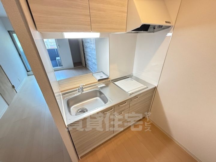 大阪府大阪狭山市池尻中1丁目の賃貸アパートのキッチン