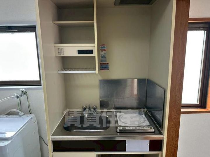 大阪府豊中市螢池東町4丁目の賃貸マンションのキッチン