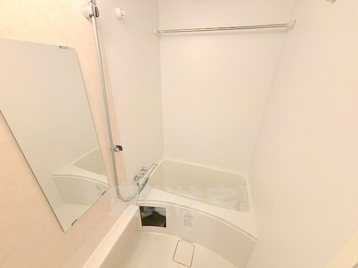 エスリード新大阪ザ・プレミアEASTの風呂