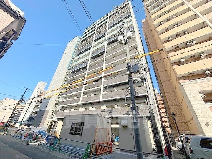 エスリード新大阪ザ・プレミアEASTの外観