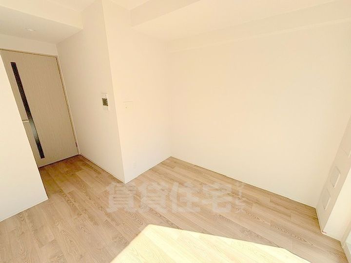 エスリード新大阪ザ・プレミアEASTの寝室