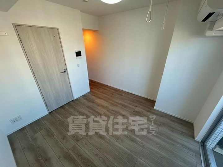 ディアレイシャス東別院3の居間