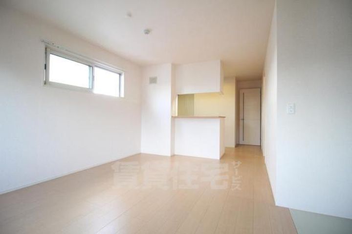 アークファイブの居間