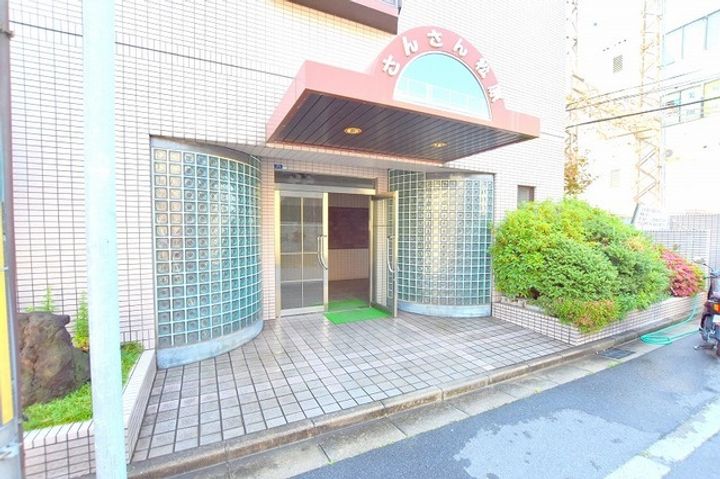 さんさん松原の玄関